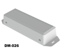 DM-026 DUVAR TİPİ PLASTİK KUTU 150x43x28 mm 