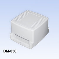 DM-50 DUVAR TİPİ PLASTİK KUTU 116x96x65 mm 